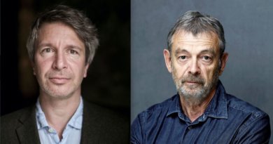 Jean-Luc Mélenchon soutenu par deux Goncourt Pierre Lemaitre et Éric Vuillard