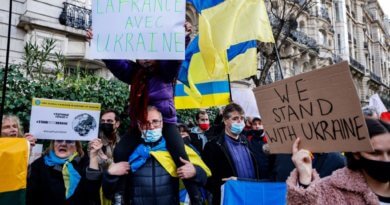Solidarité des auteurs Suisse pour « la toute jeune démocratie ukrainienne »
