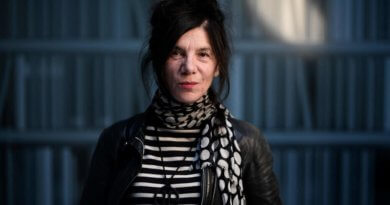 Le prix Goncourt 2022 est décerné à Brigitte Giraud